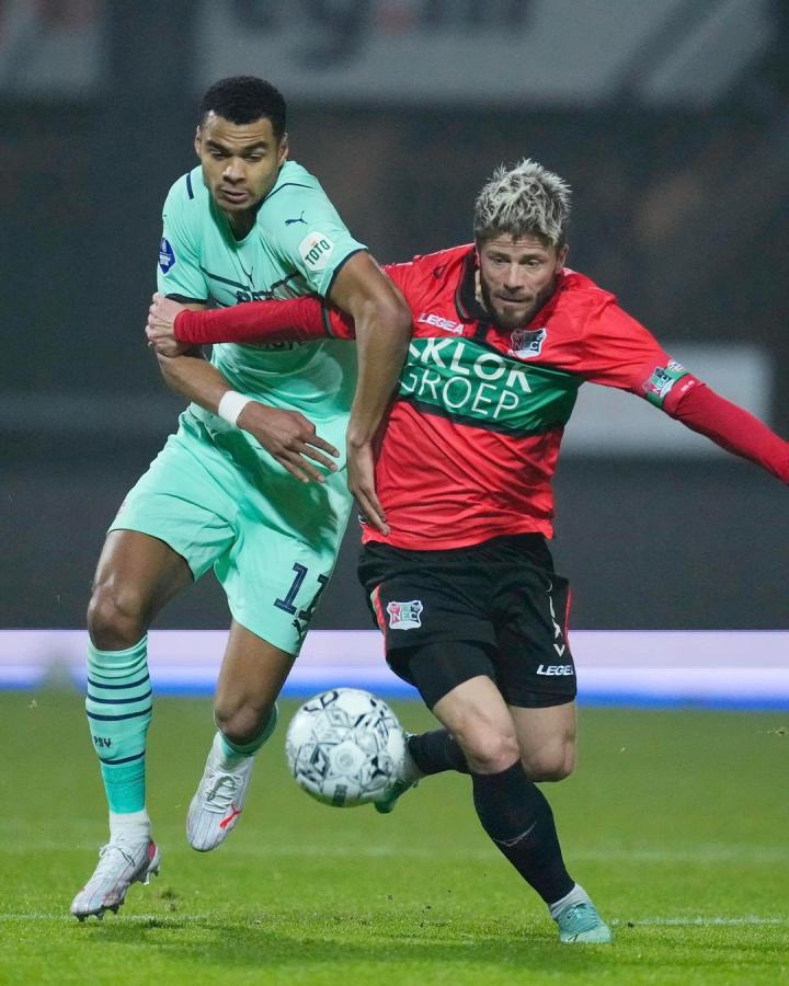 的年轻球员 的年轻球员