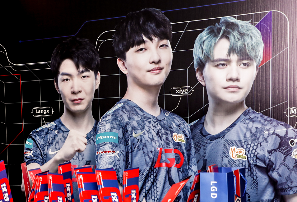 关键时刻被 关键时刻被